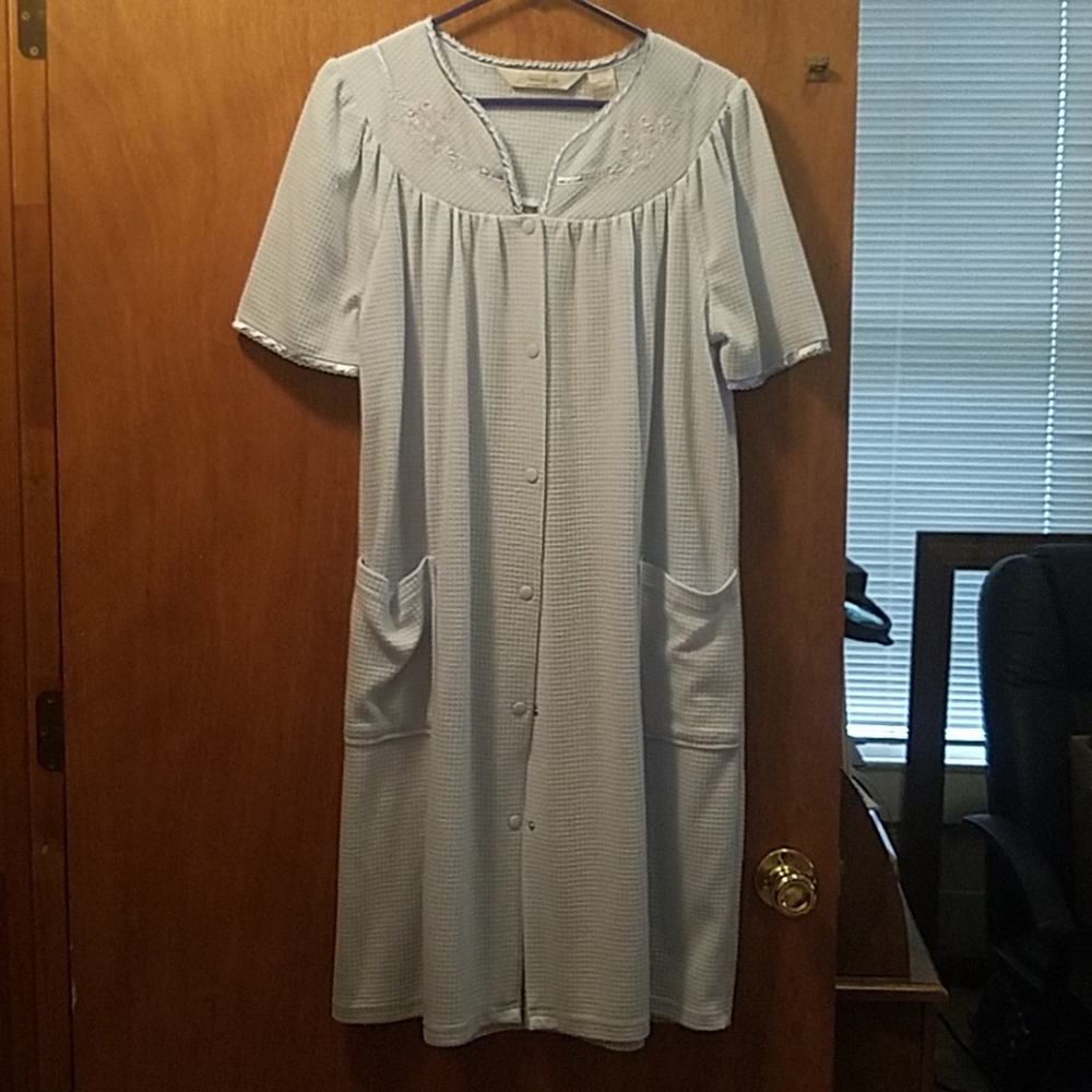 Housecoat/Robe